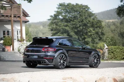 Porsche - Macan